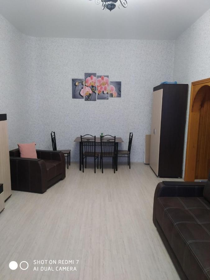 Apartment Theatre Shepkina 2 Rooms II Sumy Bagian luar foto